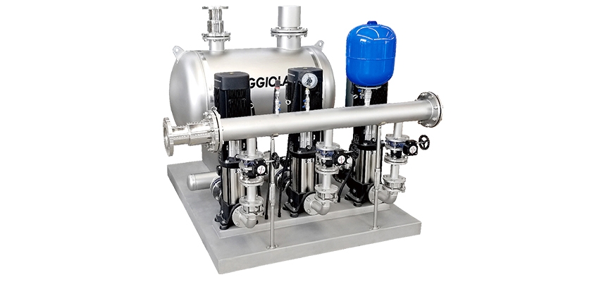 Intelligent pressure  boosting system  with built-in controls